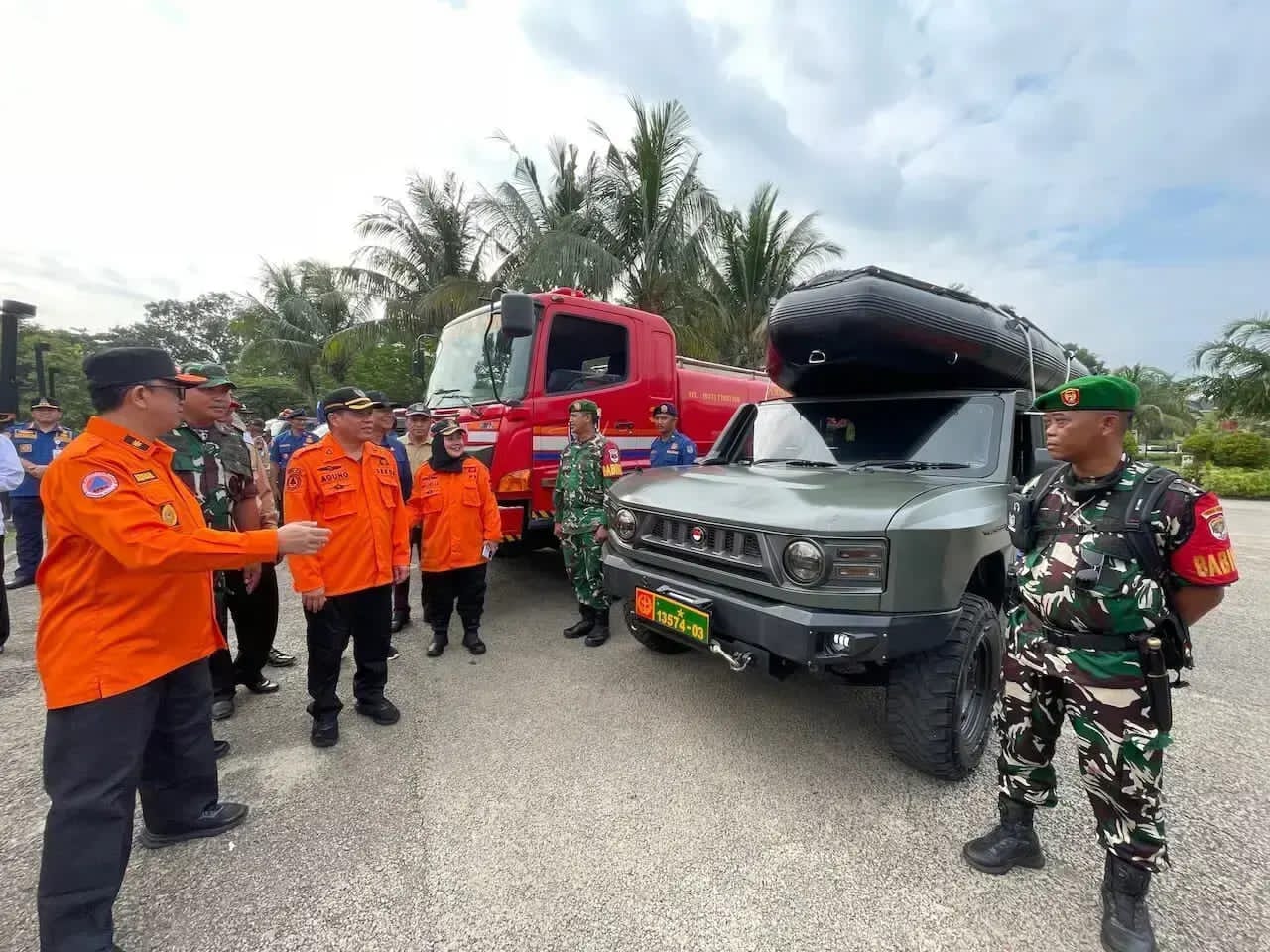 Sekda Depok Cek Kesiapan Pasukan Gabungan Usai Apel Bencana, Siap Hadapi Banjir-Longsor