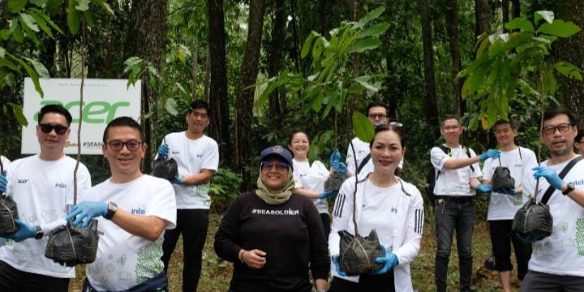 Acer Indonesia Perkuat Komitmen Keberlanjutan Melalui Pengelolaan 3 Ton e-Waste dan Penanaman 2.000 Pohon