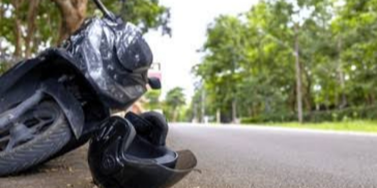 Jalan Juanda Bergelombang dan Berlubang, Pengendara Motor Berjatuhan