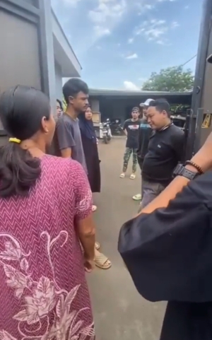 Tercium Bau Menyengat hingga Dugaan Gratifikasi Oknum RT di Pabrik Bumbu Leuwinanggung